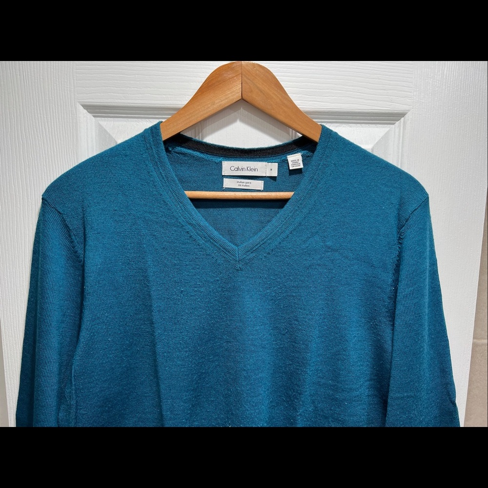 Calvin Klein V-Neck Teal Color Sweater, Medium - Picture 8 of 14
